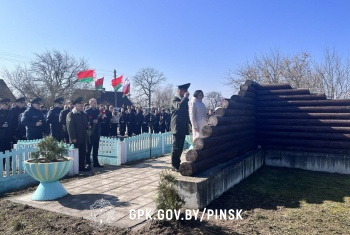 Пинские пограничники приняли участие в мероприятиях ко Дню памяти жертв Хатынской трагедии