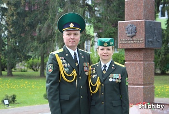 Вместе дома и на службе