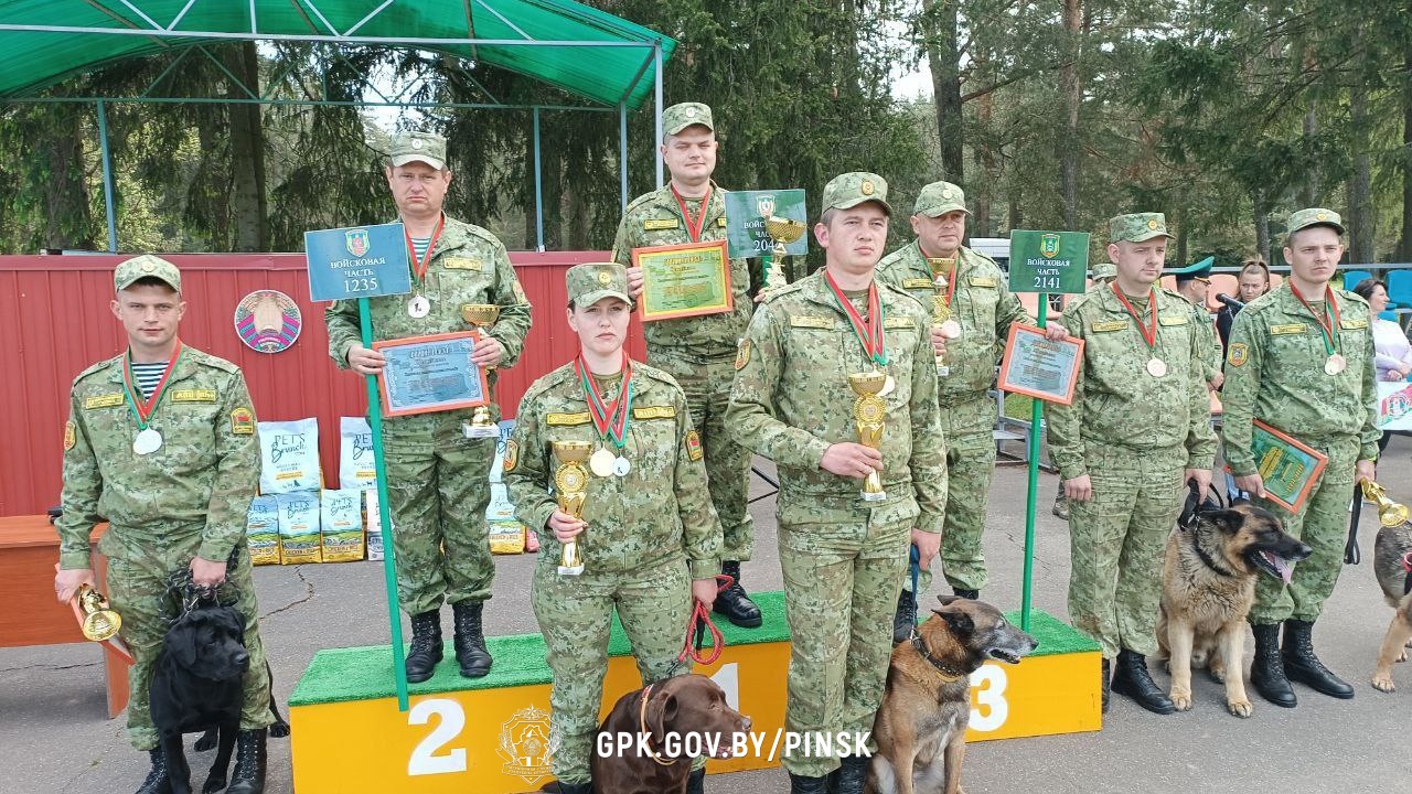 Пинские кинологи стали серебряными призёрами по служебному многоборью Пинские кинологи стали серебряными призёрами по служебному многоборью