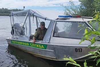 О службе пограничников погранзаставы «Наровля»  на воде