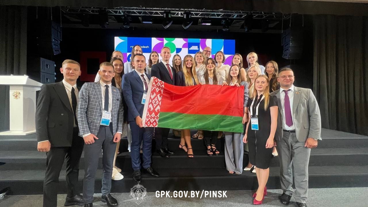 Представитель Пинского погранотряда участвует в образовательной программе "Летние школы" Представитель Пинского погранотряда участвует в образовательной программе "Летние школы"
