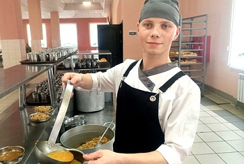 Как служит наш земляк Артем Полежаев в Пинском пограничном отряде