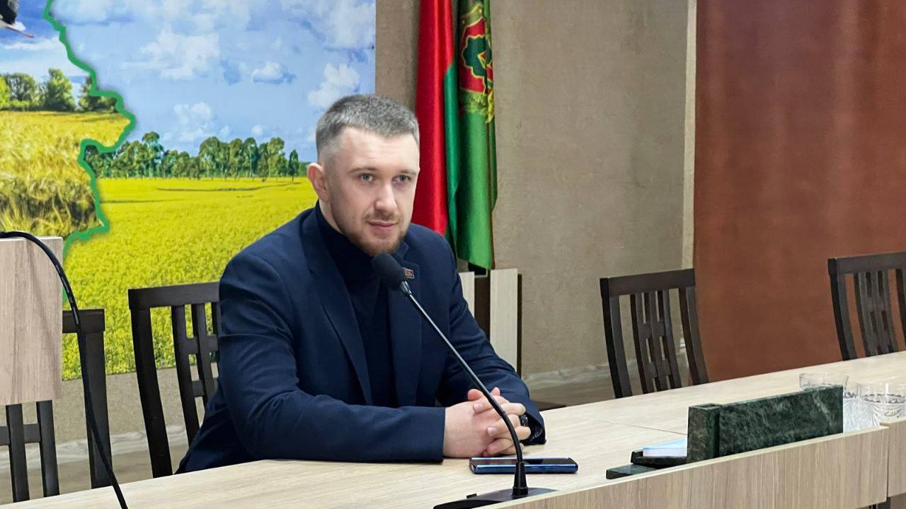 Участник ВНС Павел Ивуть встретился с лидскими пограничниками