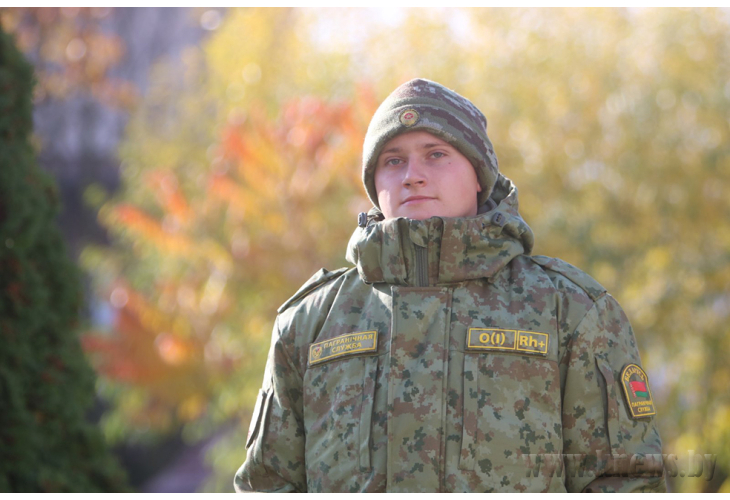 Постройнел, научился подтягиваться и легко преодолевает 20-километровые дозоры