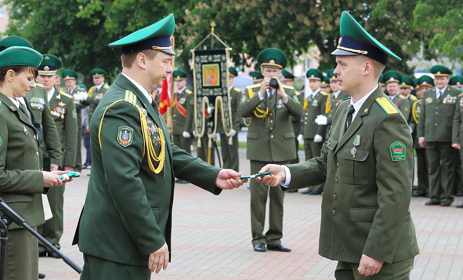 28 мая прошел торжественный митинг в честь Дня пограничника в Гродно 28 мая прошел торжественный митинг в честь Дня пограничника в Гродно