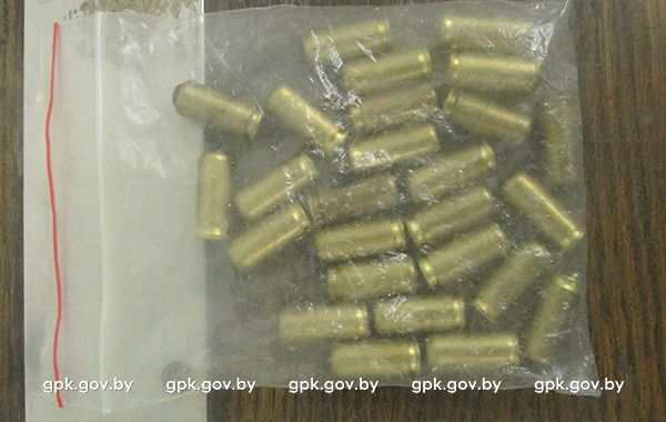 У гражданина Украины в пункте пропуска «Новая Гута» выявлены патроны У гражданина Украины в пункте пропуска «Новая Гута» выявлены патроны