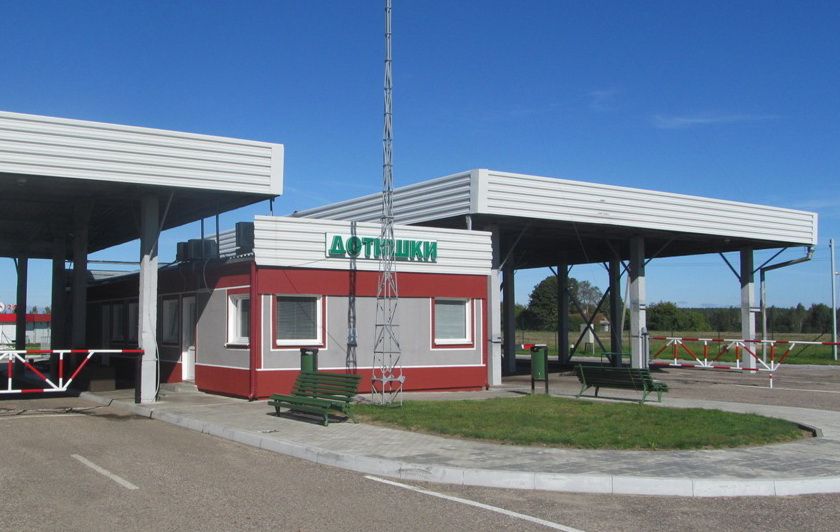 Работа упрощенных пунктов пропуска Лидского пограничного отряда на "День памяти" 