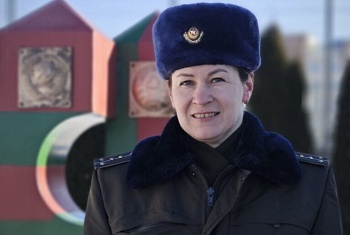 Женское лицо границы: дисциплина и нежность