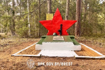 Память жива: пограничная застава "Переров" привела в порядок воинский мемориал