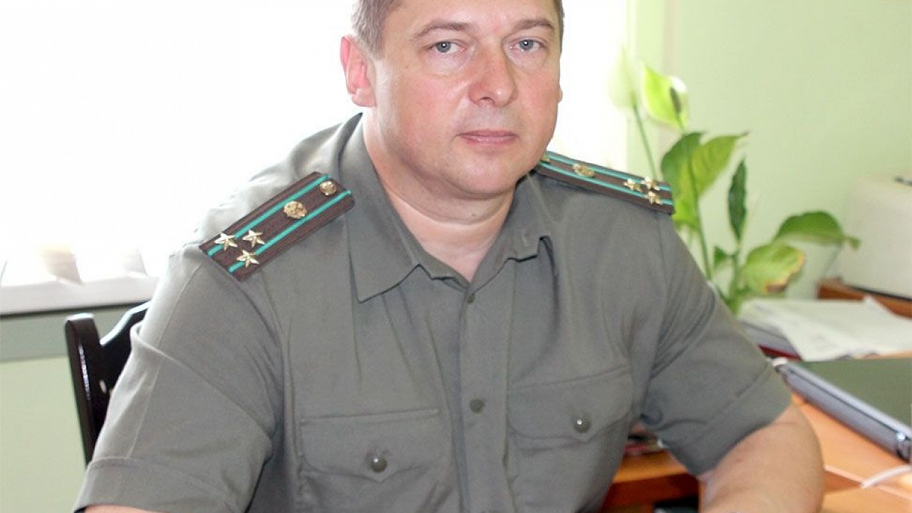 Начальник Гродненской пограничной группы полковник Константин Молостов провел прием граждан в Свислочи