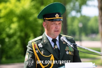 Поздравление начальника Брестской пограничной группы с Днем Независимости Республики Беларусь