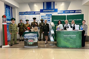 Актив Полоцкой районной организации ОО БРСМ представляет площадки на III Белорусско-Узбекском бизнес-форуме