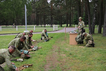 В Сморгонской пограничной группе завершился проверочный сбор пограничников запаса