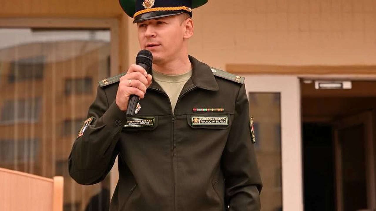 Военнослужащие государственного учреждения «Группа материально-технического обеспечения органов пограничной службы» в рамках начала учебного года посетили школьные линейки