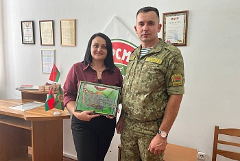 Пинские пограничники поздравили городскую организацию с очередной годовщиной образования