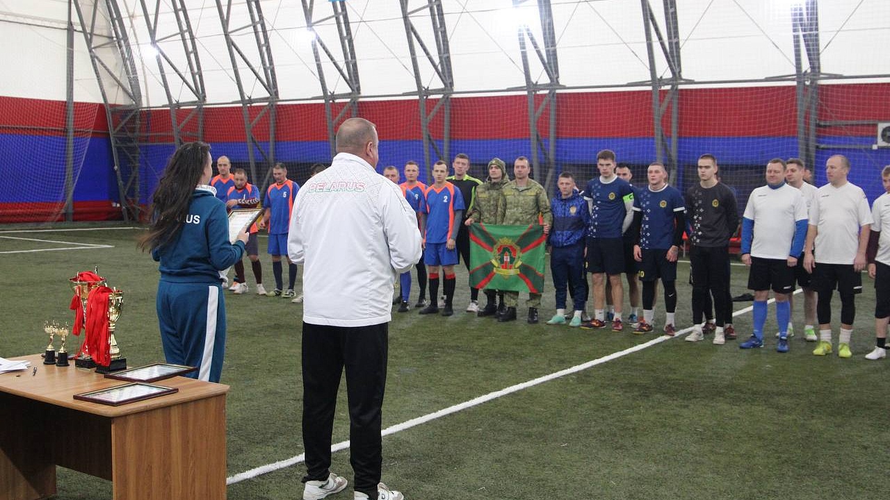 В Лиде прошел районный турнир по мини-футболу среди команд силовых структур