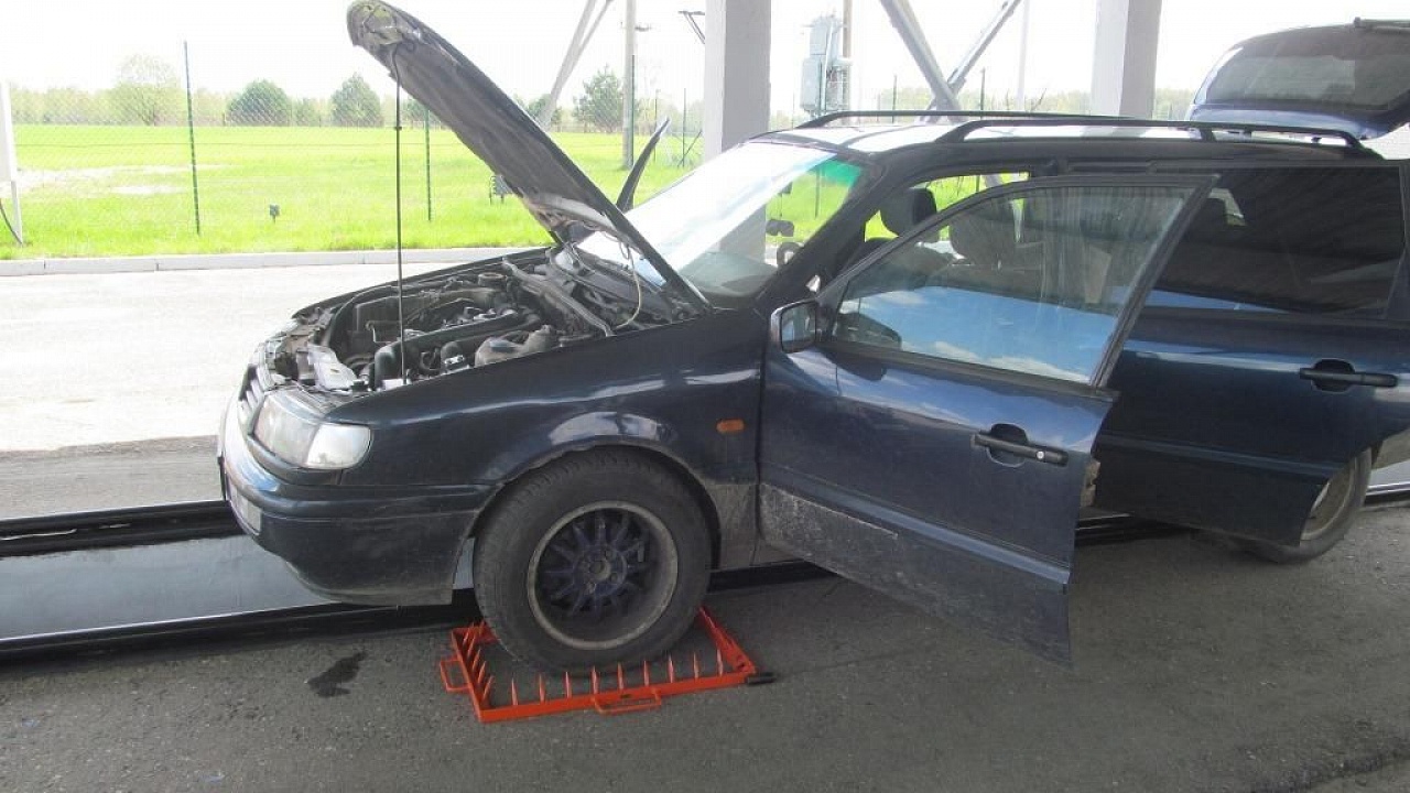 "Надеялся на невнимательность стражей границы- совершенно напрасно" 