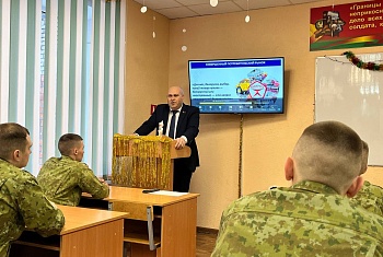 Единый день информирования прошел на пограничной заставе «Ольманы»