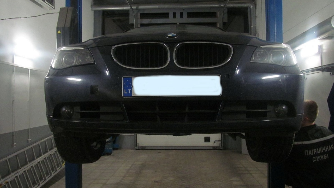 Сигареты по-прежнему лидеры в контрабандном "ремесле"