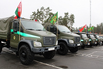 Автопарк Мозырского пограничного отряда пополнился новыми автомобилями