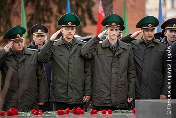 Защищали город до последнего