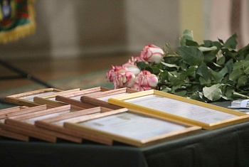 Гродненские пограничники поздравили с Днем женщин