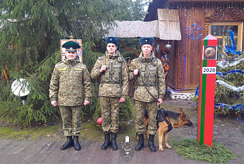 В Беловежской пуще Новый год пропустили через границу