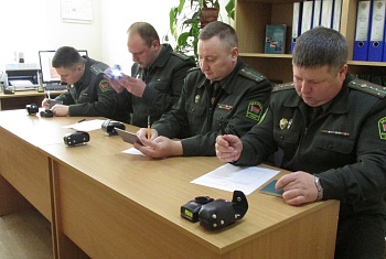 В Сморгонской пограничной группе определили лучших специалистов пограничного контроля