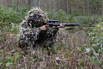 Будьте внимательны! Проводятся боевые стрельбы!