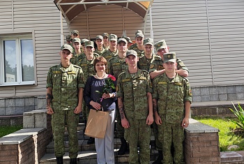 Сила слова: творческая встреча Светланы Ласточкиной с военнослужащими Группы связи и обеспечения