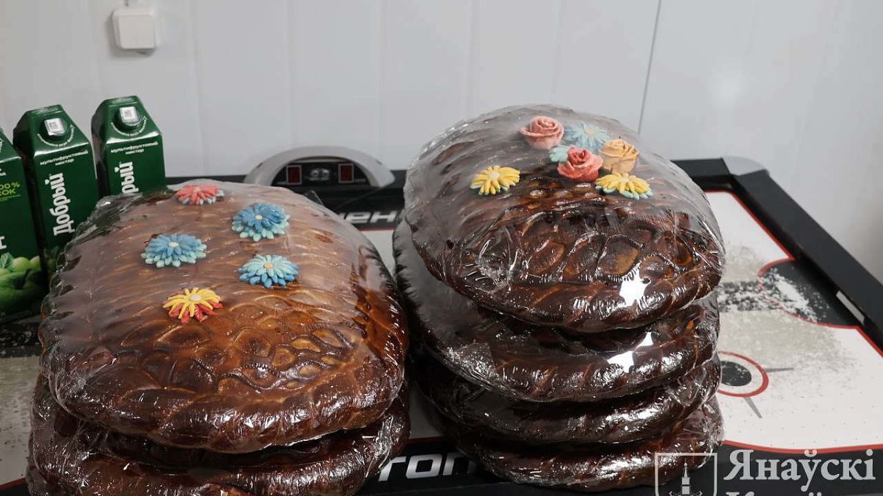 Представители общественных объединений Ивановщины поздравили военнослужащих пограничной заставы «Мохро» 