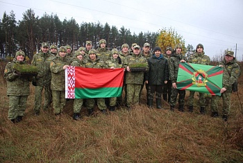 Пинские пограничники приняли участие в экологической акции «Дай лесу новае жыццё»