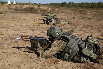 Будьте внимательны! Проводятся боевые стрельбы!