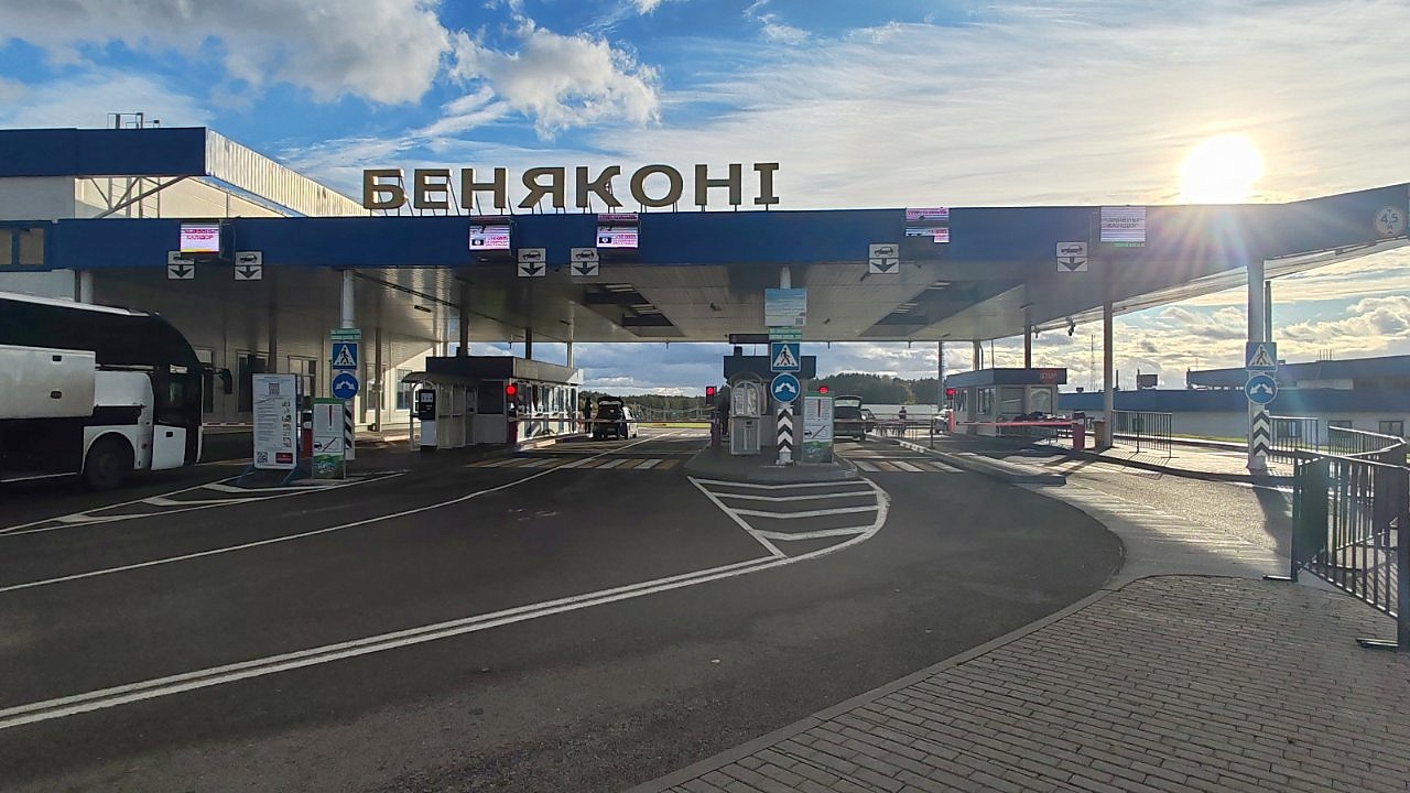 Лидский пограничный отряд напоминает о необходимости следования установленным правилам при пересечении Государственной границы