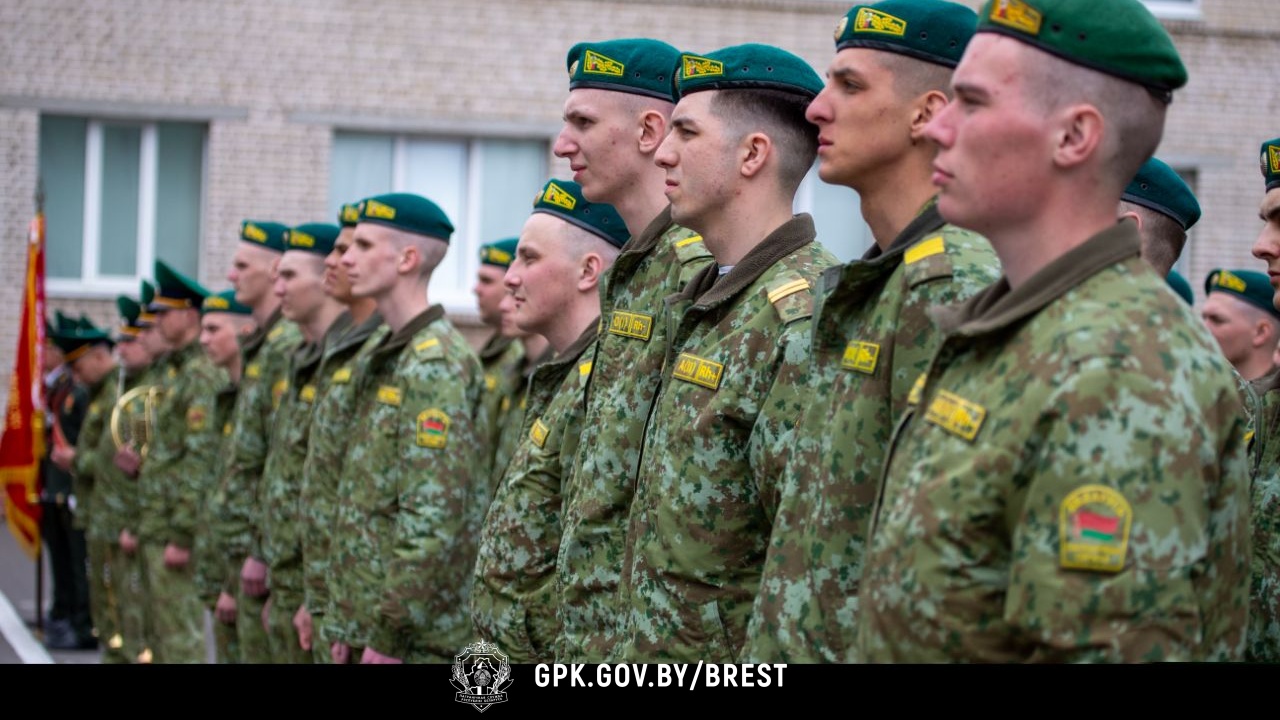 В Брестской пограничной группе чествовали военнослужащих, увольняемых в запас