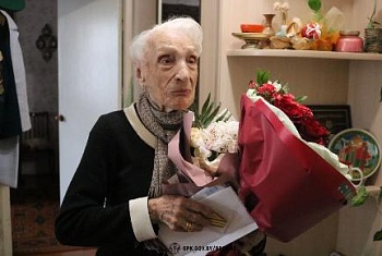Семью ветерана поздравили с Великой Победой