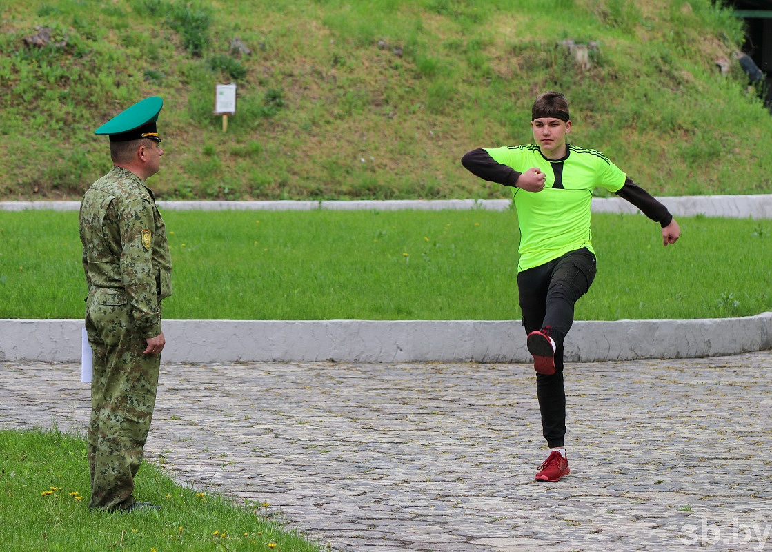 Военно-спортивная игра «Рубеж» прошла в Бресте