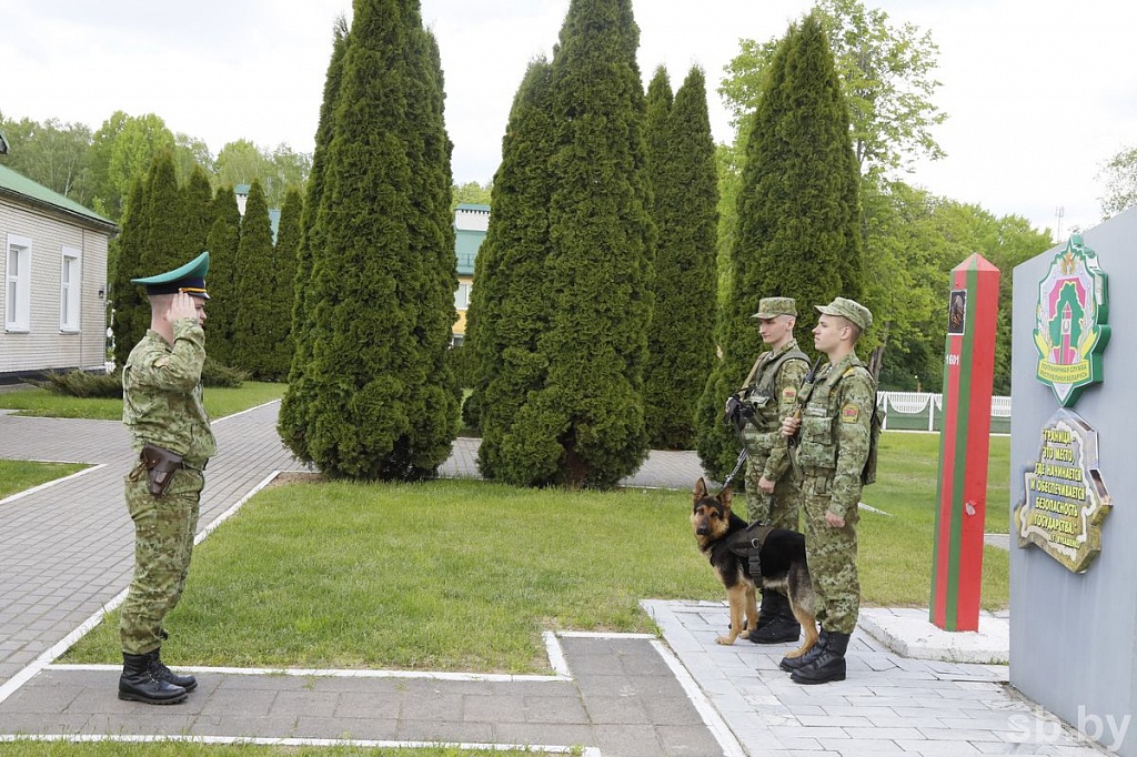 Наряд перед заступлением на охрану границы.