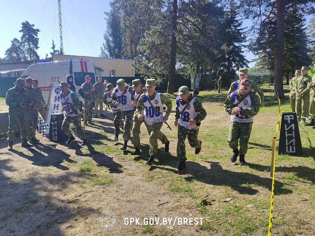 Брестские пограничники заняли второе место на чемпионате ОПС по военному  троеборью