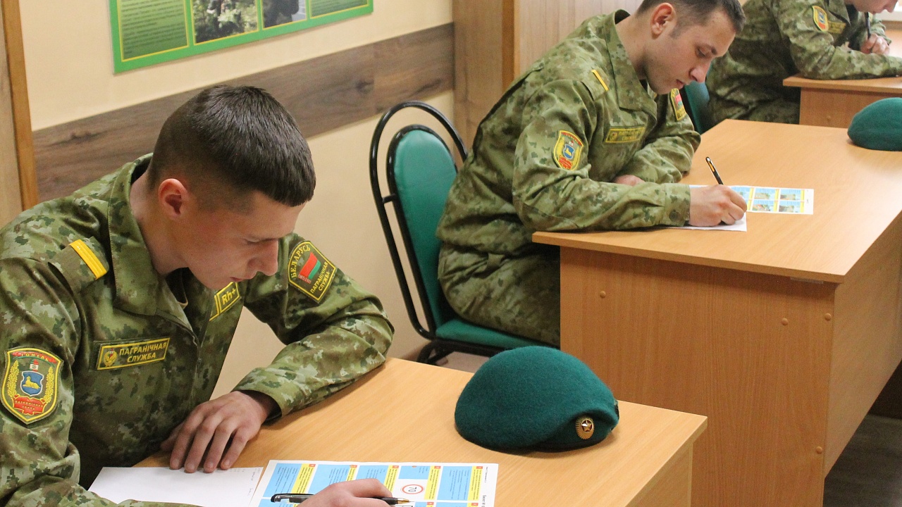 В Гомельской пограничной группе прошел смотр-конкурс профессиональных навыков военнослужащих